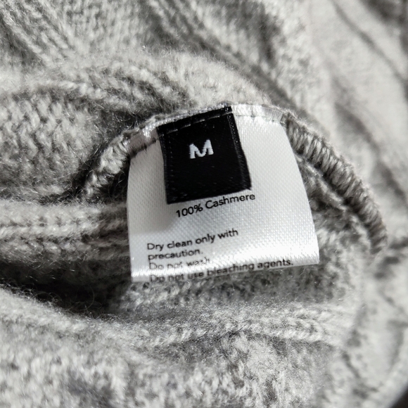 Zeynep Arcay 1 Shoulder Cashmere Top (M/6) - Picture 3 of 8